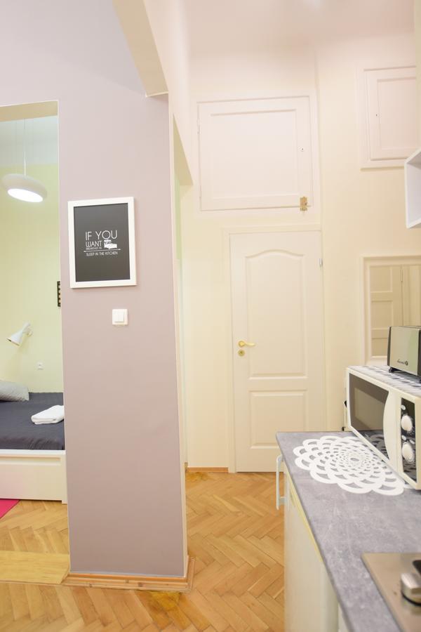 Elegant Apartment Copernicus ワルシャワ エクステリア 写真