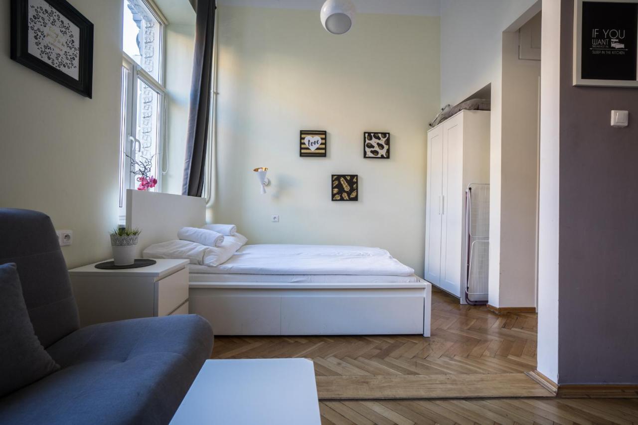 Elegant Apartment Copernicus ワルシャワ エクステリア 写真